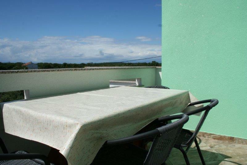 Lucija Apartments Vrh  外观 照片